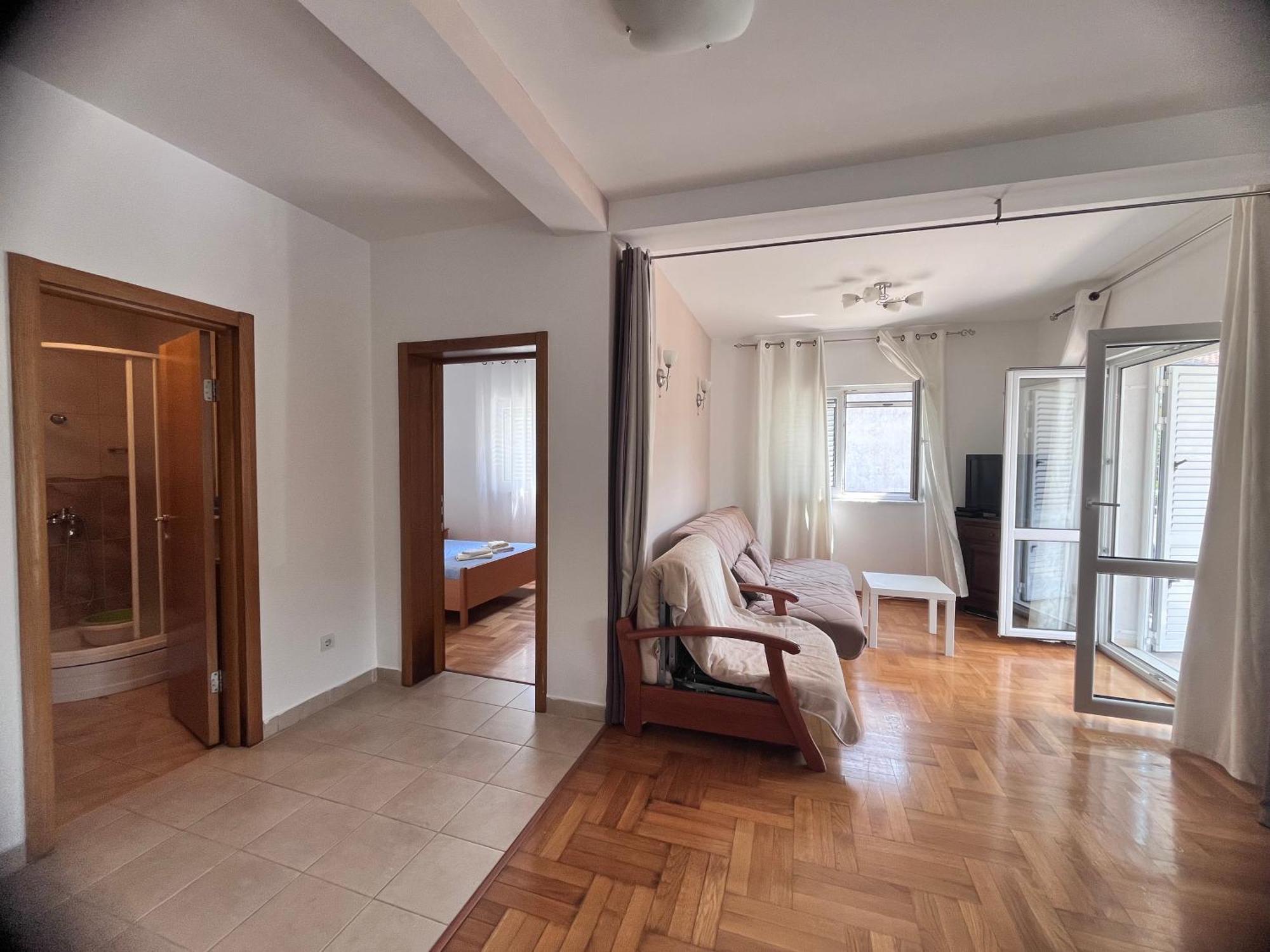 Apartment Belani, Own Parking Tivat Extérieur photo